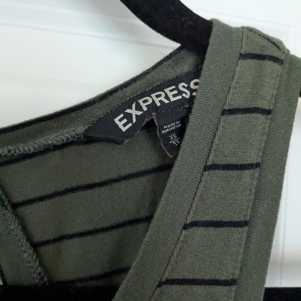 Express Striped Keyhole Maxi Dress XS - Picture 2 of 7
